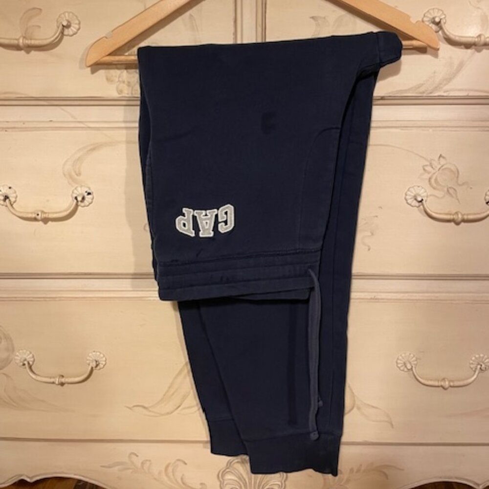 Gap Men's Sweatpants in Navy- size large